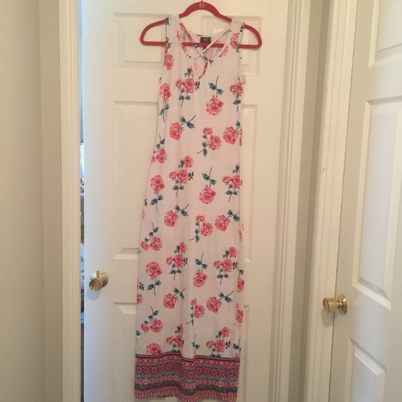 Derek Heart Dresses & Skirts - Derek heart maxi dress